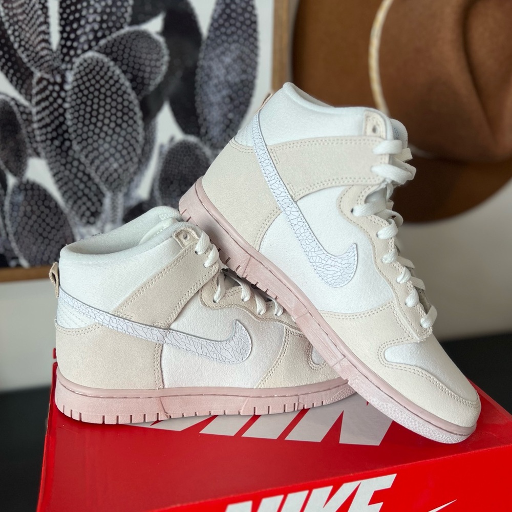 ⚡️Nike Dunk High Retro EMB sneakers⚡️